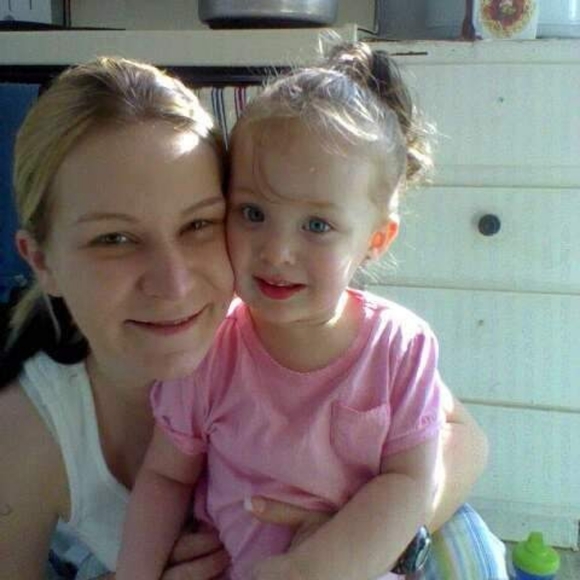 Meet your Posher, Julie - Picture 3 of 5